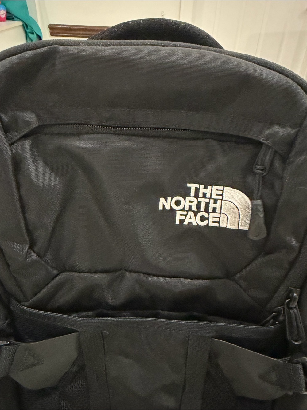 The North Face Recon Backpack Black 30L ,15  Laptop School Travel Hiking Bag NWT - Picture 5 of 16